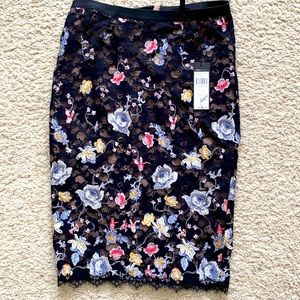 BCBG lace skirt. Worn; very good with tags